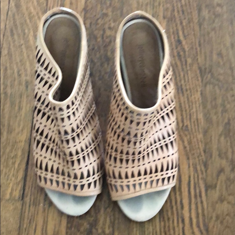 Beautiful clog